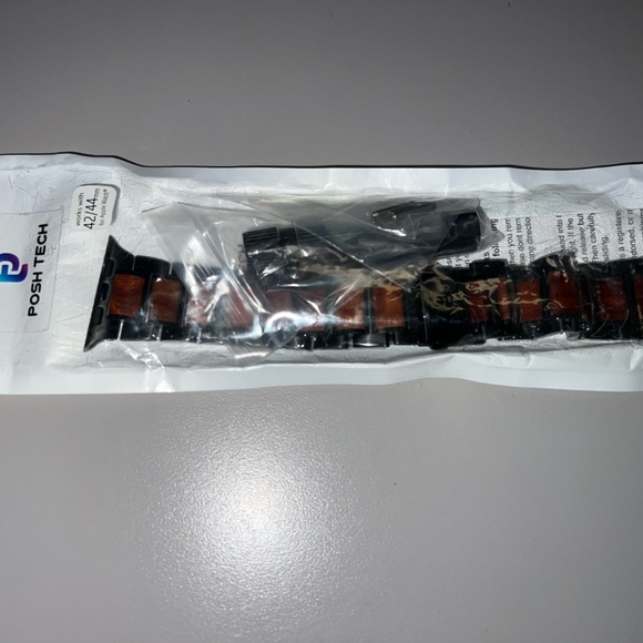 NWT Sz 42/44 mm Posh Tech Replacement Apple Watch band. - Picture 1 of 4